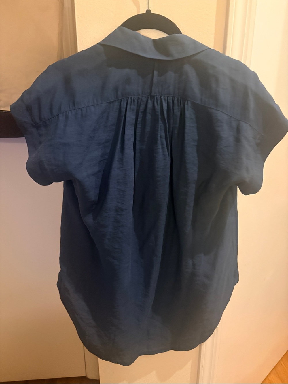 Ruti NWT sz XS Navy Blue Oversized, Short-Sleeve Voile Button Placket Blouse - Picture 4 of 8